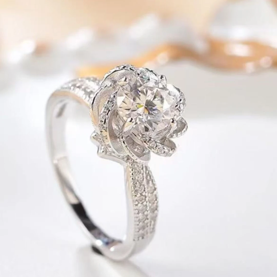 925银莫桑石银制品 【玫瑰喷泉】1-2克拉经典手工镶嵌精致经典款