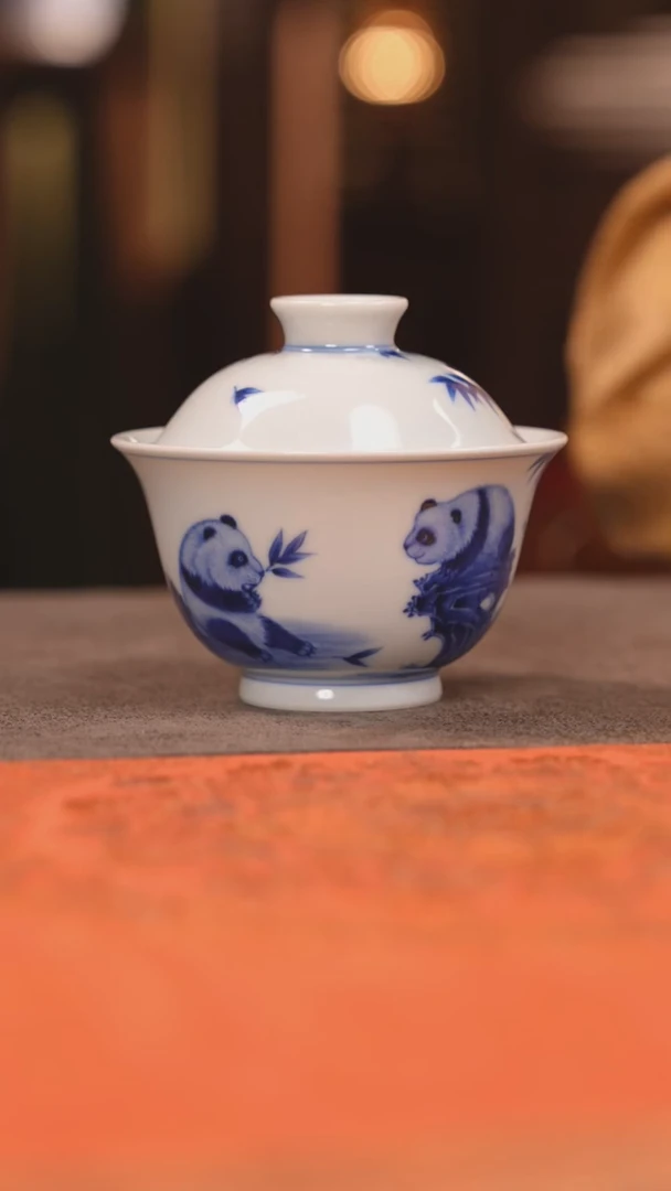 【闪购商品】杯团窑 青花熊猫盖碗