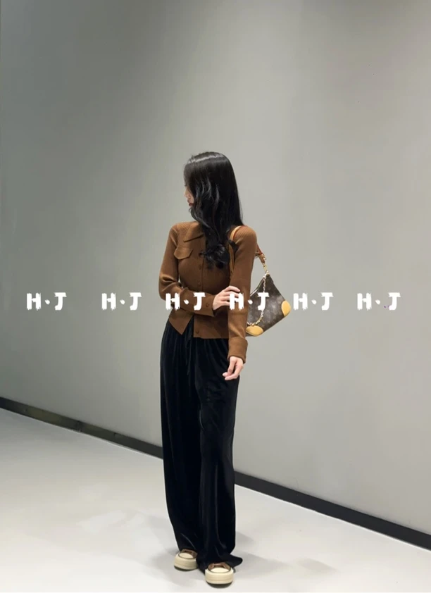 【 H·J 】“时髦腿精”高级气质垂坠感舒适显瘦丝绒直筒裤7085