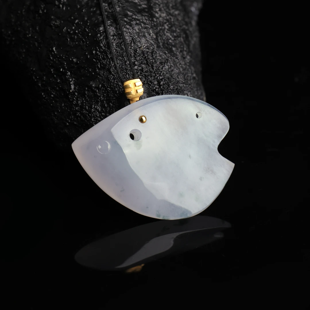 王朝阳翠语《逍遥游》冰种紫罗兰吊坠 轻奢极简天然A货翡翠