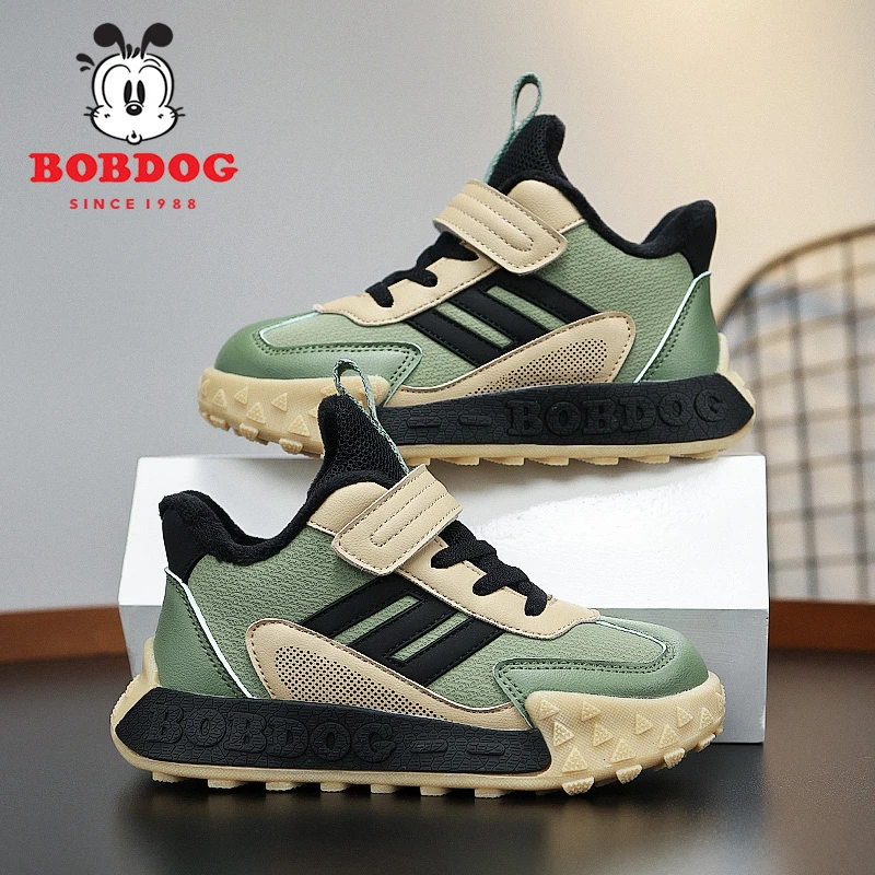 巴布豆男童鞋冬季新款儿童运动鞋皮面加绒中大童小男孩休闲跑步鞋