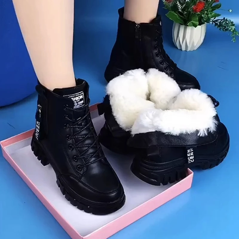 其他/其他马丁靴女2025新款加厚韩版百搭加绒大码保暖短靴女棉鞋