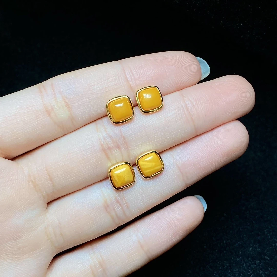 【小宝珠宝】17 T5210-S925银镶嵌蜜蜡耳钉-多样性发一件-5mm+