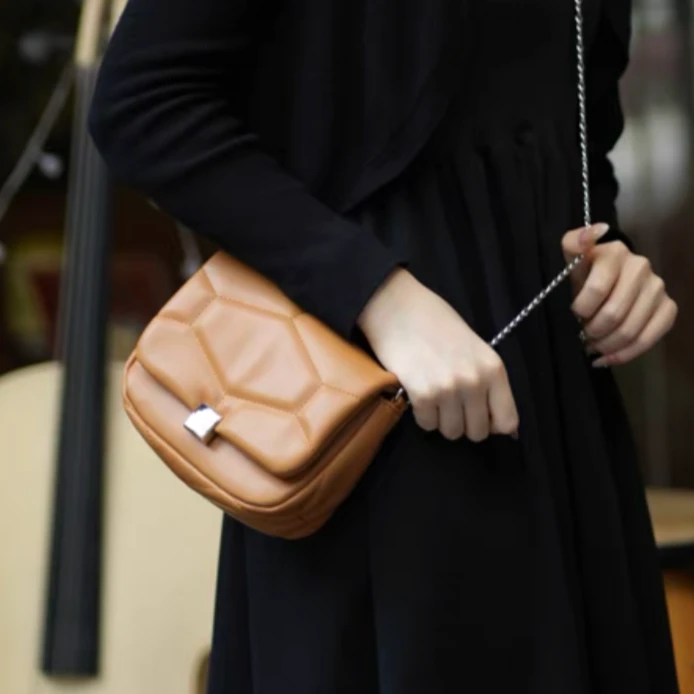 欧米OMI单肩女包2023新款斜挎包小包高级感百搭ins小包包潮链条包
