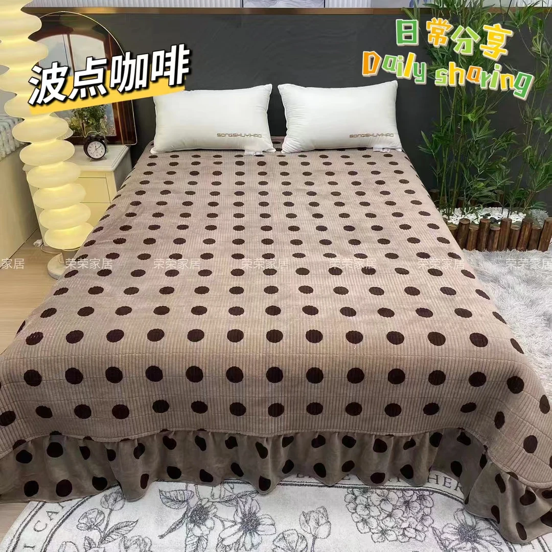 波点咖啡-唐锦绒牛奶绒加厚床裙款床盖【240*250】
