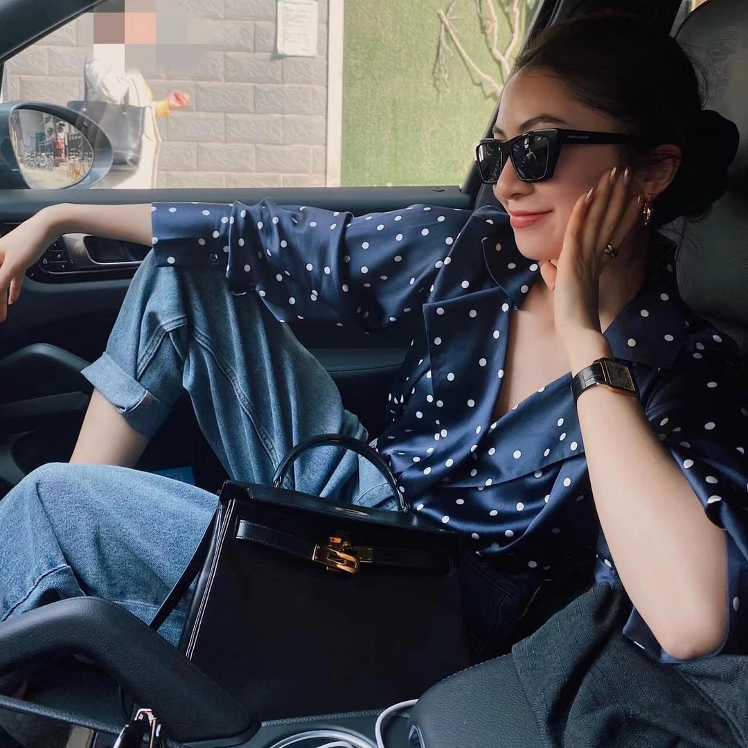 2024新款夏季韩版衬衣简约圆点衬衫搭配高腰牛仔裤女小众时尚百搭