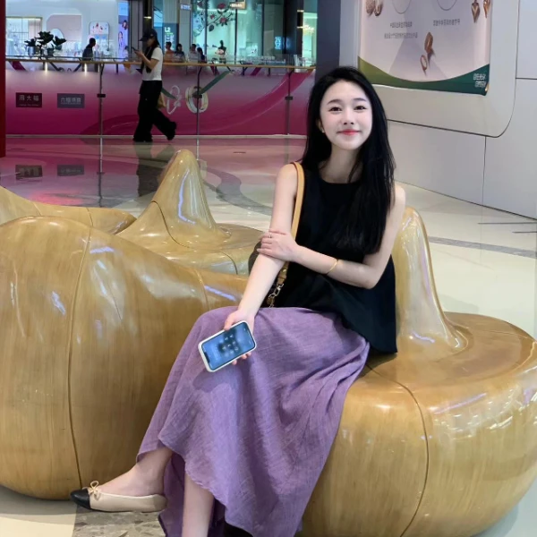 气质穿搭2024新款夏季休闲简约韩版短袖T恤搭配半身裙子显瘦百搭