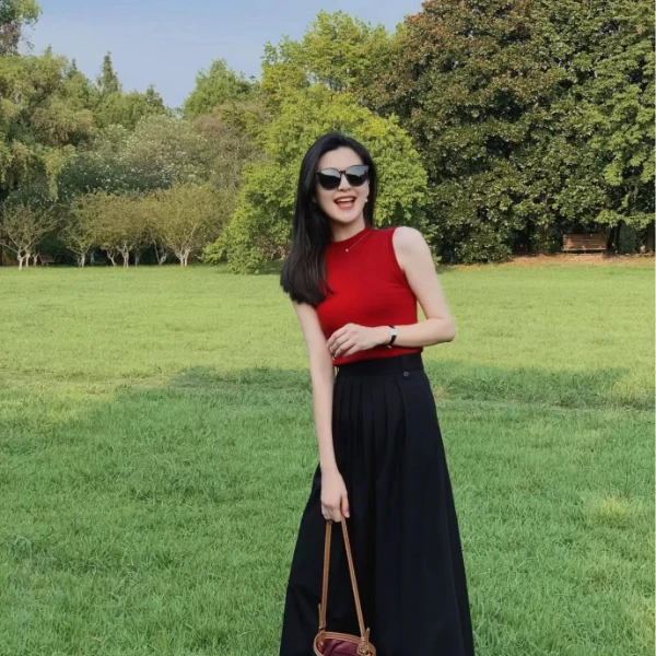 2024新款夏季休闲简约T恤搭配半身裙子显瘦百搭洋气时尚通勤减龄