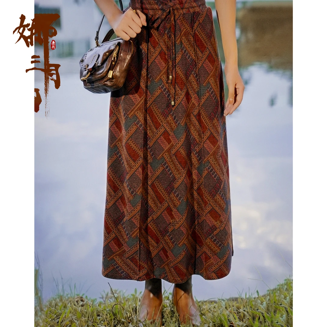 娜三月【油画】小青复古秋冬女神气质斑斓油画937半身裙中式CH优雅