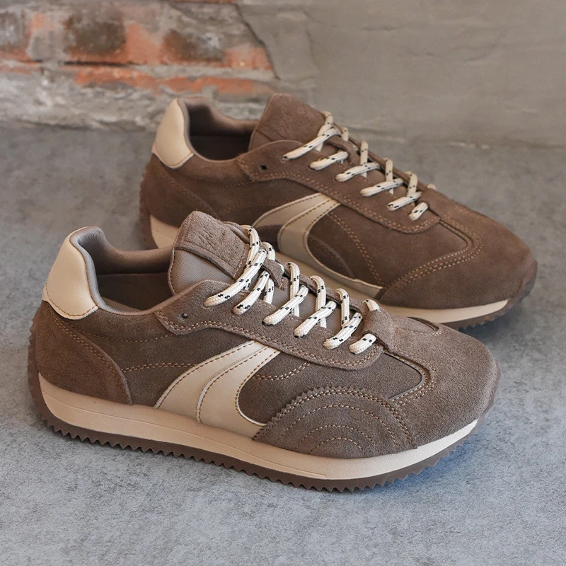 网红女鞋2024秋季新款显脚小德训鞋厚底真皮超火阿甘鞋百搭运动鞋