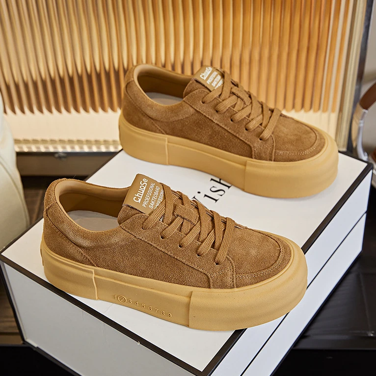 真皮小白鞋女2024秋季新款厚底运动板鞋女百搭休闲鞋复古时尚女鞋