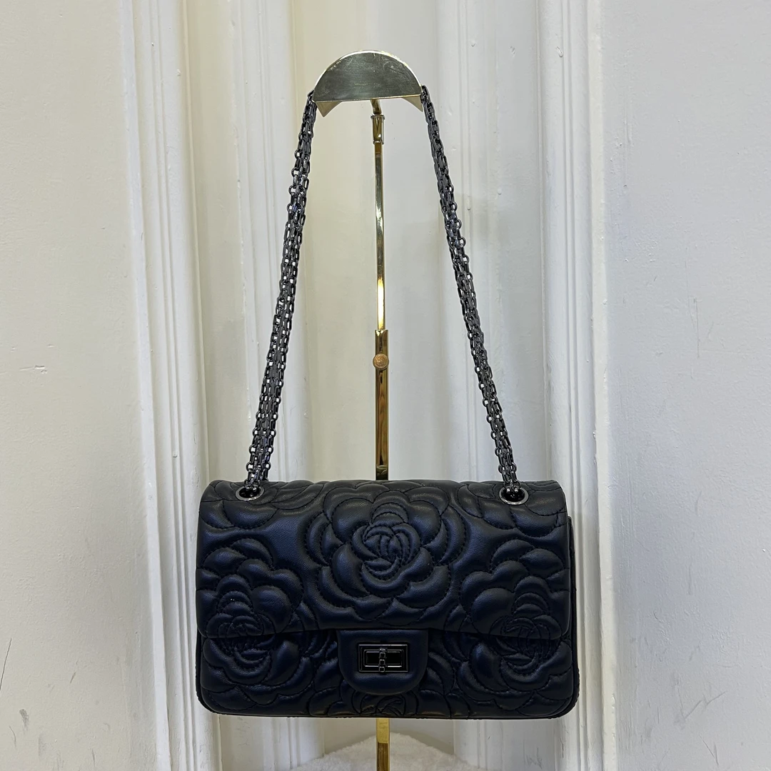 时尚2111黑羊木仓(花纹）单肩斜挎包包