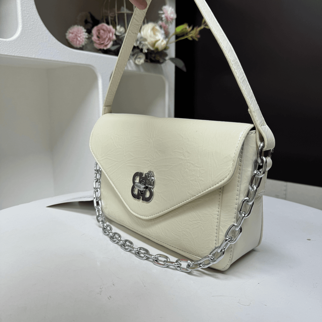 单肩时尚新款轻奢简约小众女包斜挎17110白