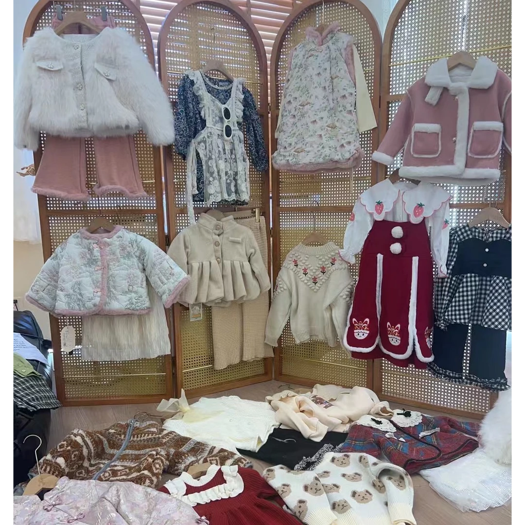 （G200-G299）男女童（微暇）外套，裙子组合断码拍编号（NO退NO换）