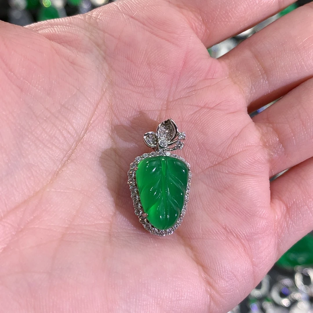 【闪购商品】玛瑙/玉髓颈饰银S925镶嵌