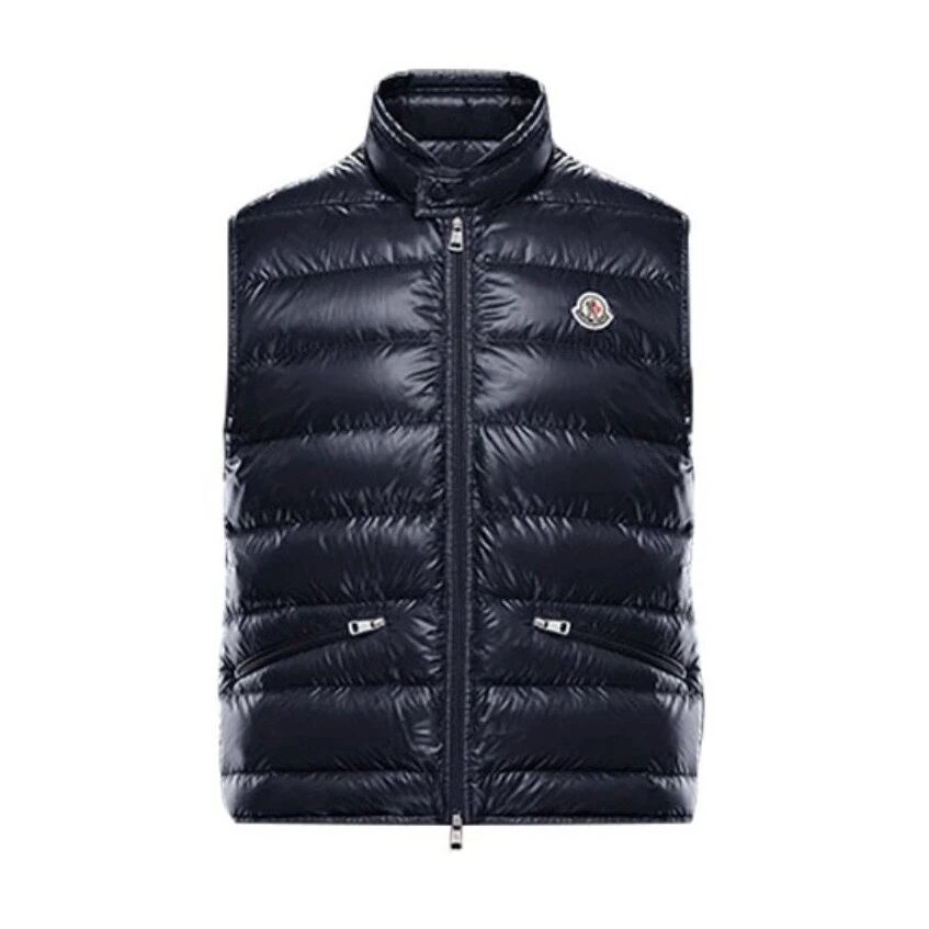 全新未使用 MONCLER 蒙口男士纯色亮面时尚羽绒轻薄马甲短款