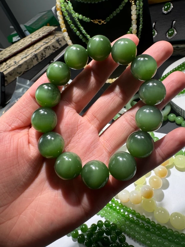和田玉碧玉大颗猫眼手串