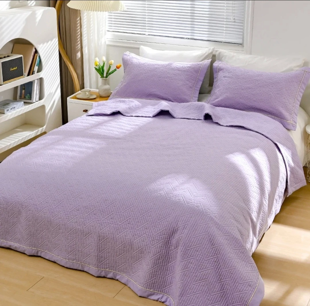 【香芋紫刺绣床盖】奢华简约四季通用包边多功能防滑可机洗床盖