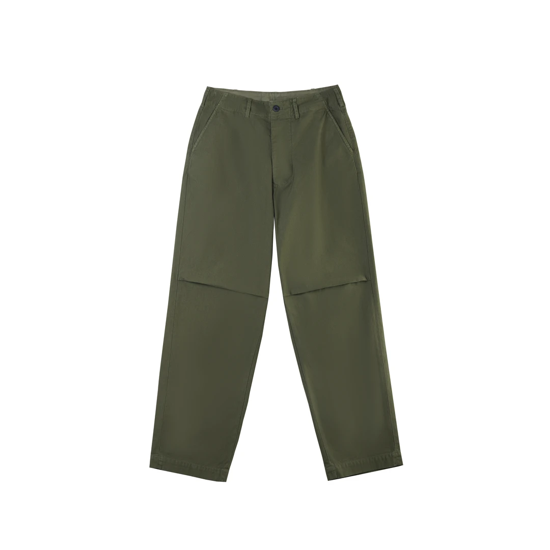 【meebest】K24528复古时尚~膝盖褶皱军绿色工装裤