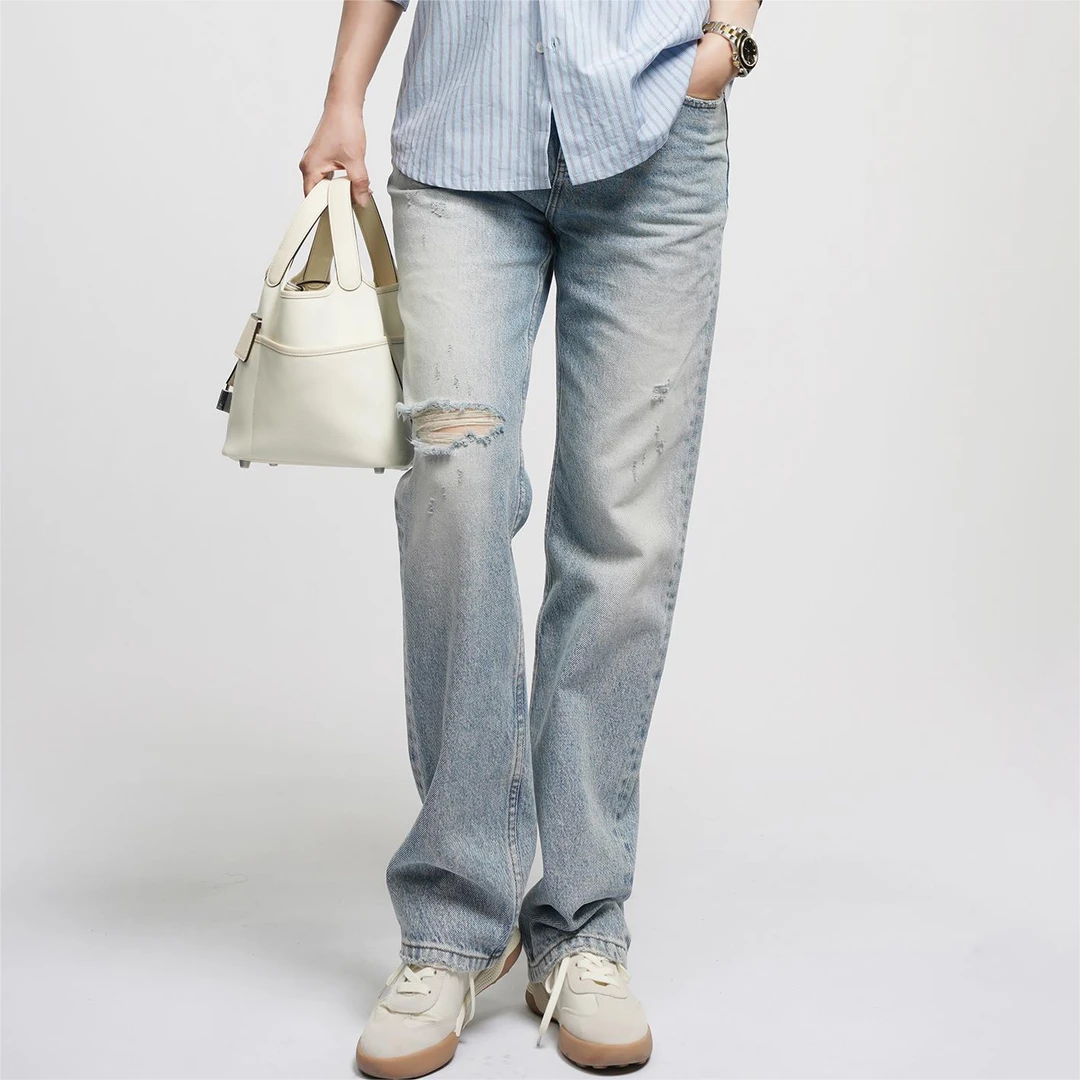 【meebest】(原399)水洗浅蓝破洞直筒牛仔裤K24190