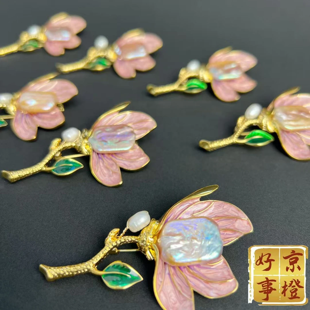 铜合金仿珍珠胸针 【荣姐自产自销】天然巴洛克镶嵌百合花胸针