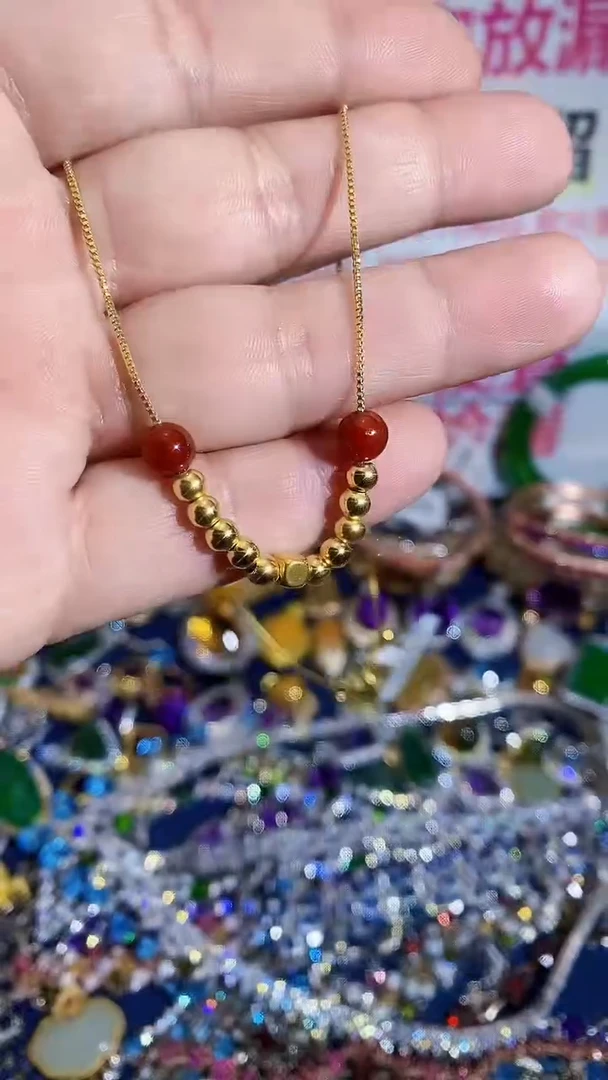 【闪购商品】玛瑙/玉髓颈饰足金镶嵌足金方糖