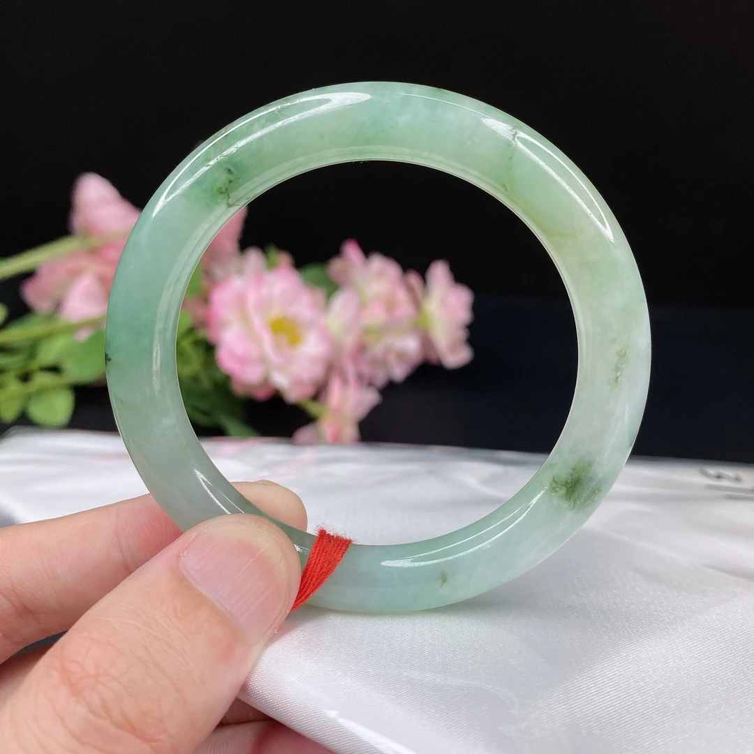 371 缅甸天然翡翠A货手镯56-9.5mm冰种飘绿花圆条女生款玉手镯