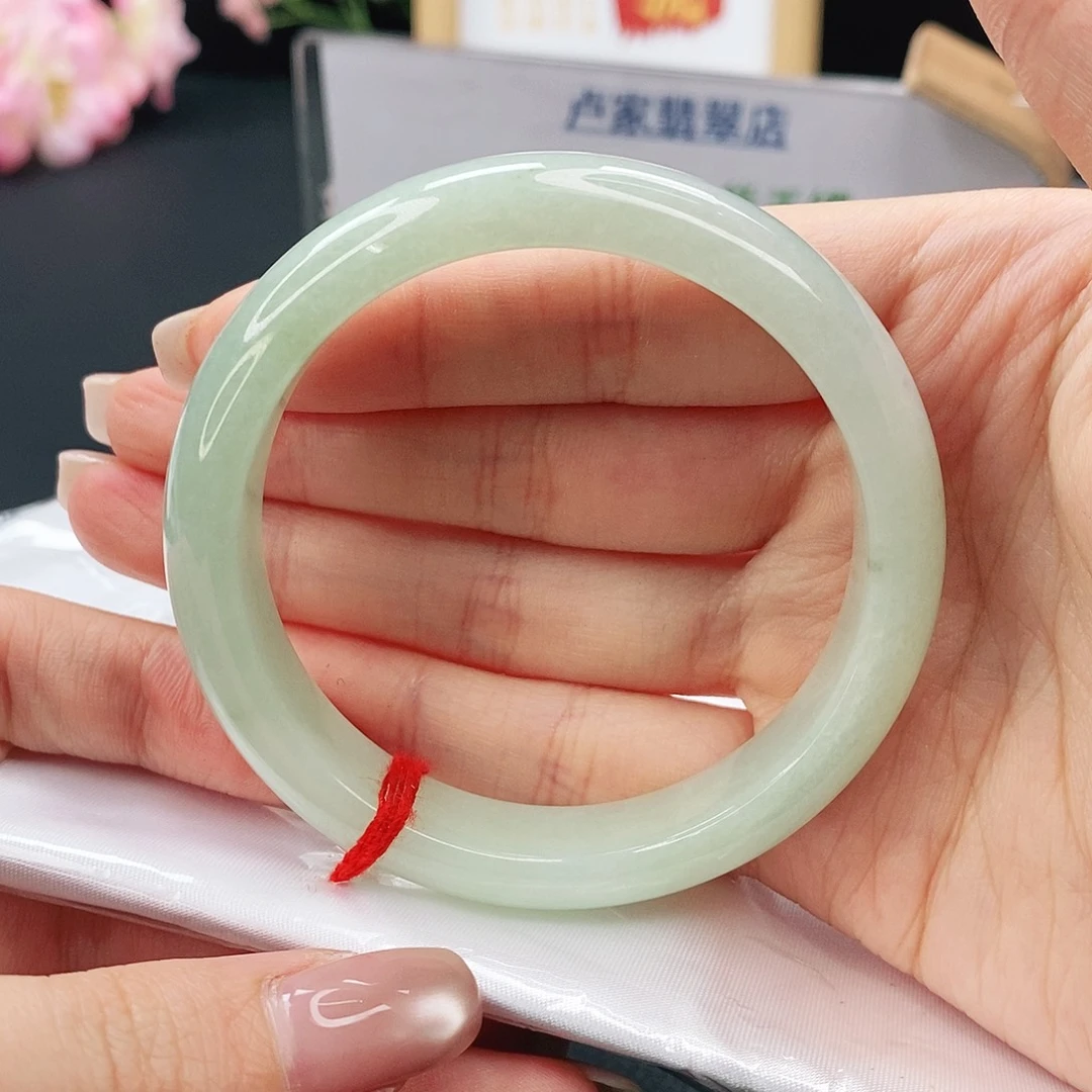 翡翠手镯未镶嵌54.8圆条