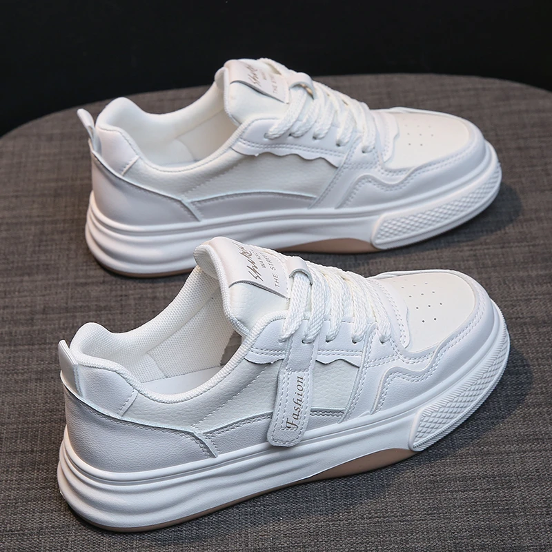 2024秋冬新款小白鞋女时尚百搭休闲女鞋子学生加绒韩版网面板鞋女