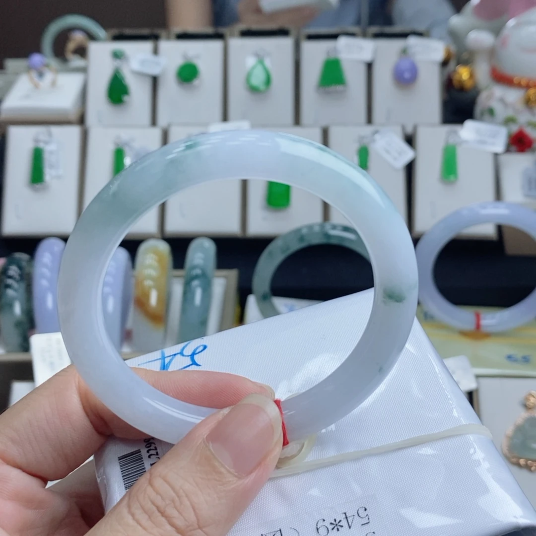 翡翠手镯未镶嵌54圆条