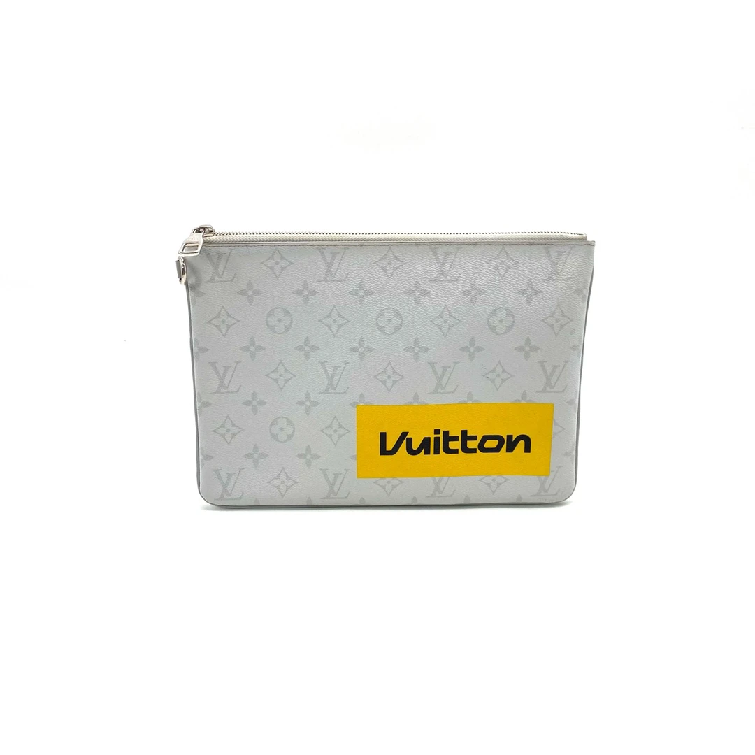 95新 LouisVuitton/路易威登 限量白色老花信封手拿包 尺寸28/20