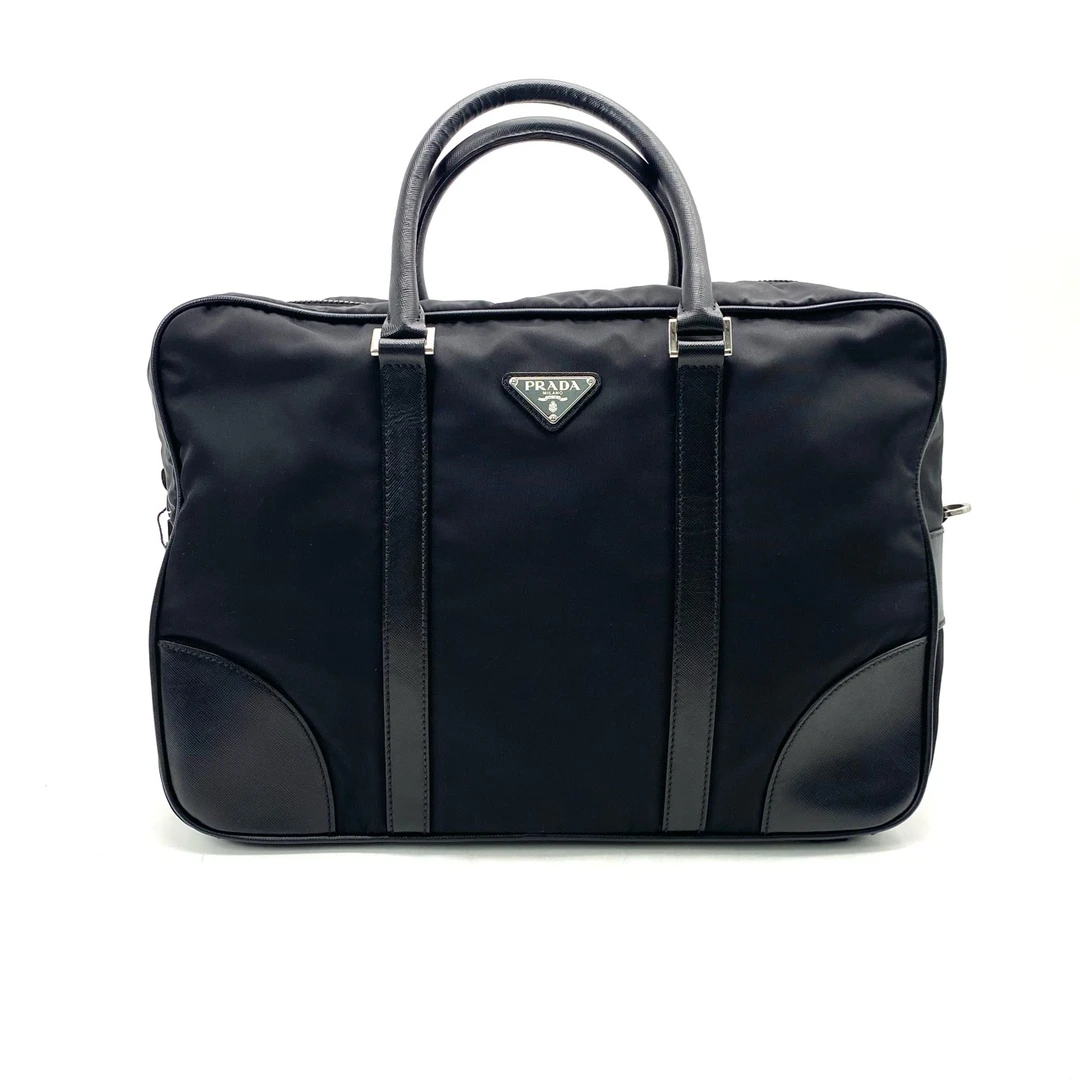 95新 Prada/普拉达 黑色尼龙公文包 尺寸40/28