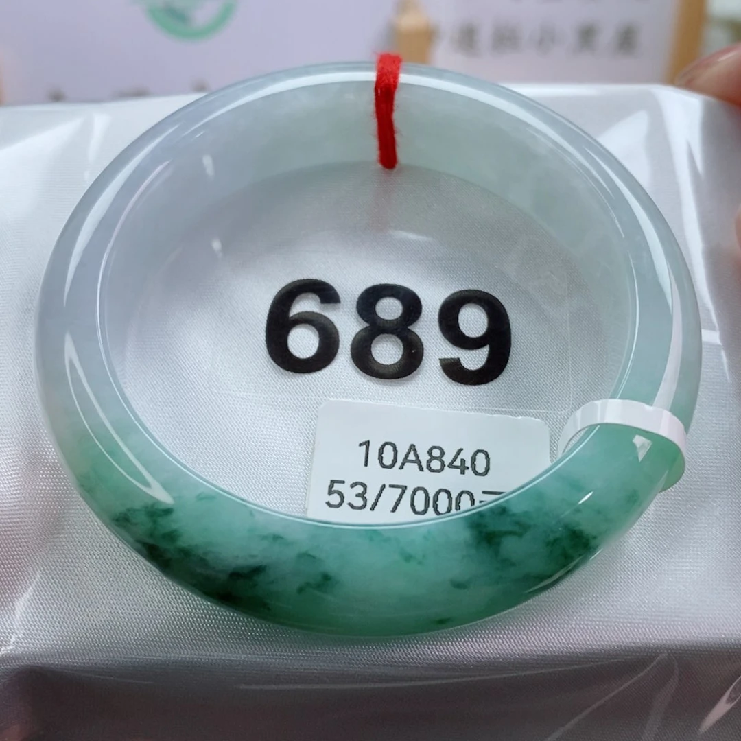 翡翠手镯未镶嵌天然A货翡翠手镯