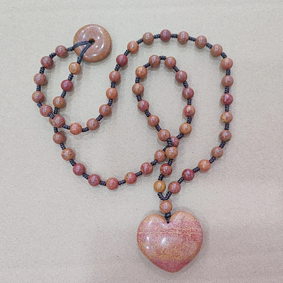 泗水砭石原石爱心长款链