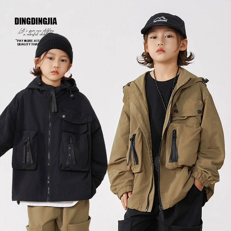 【现货】童装男童春秋连帽外套儿童上衣男孩冲锋衣帅气春装24388