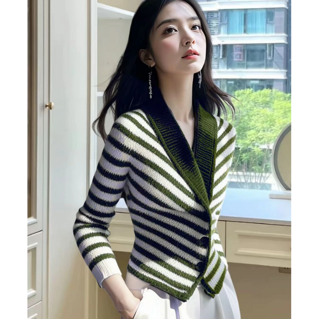 条纹外套气质高端独特超好看高级设计感小众收腰显瘦上衣秋季