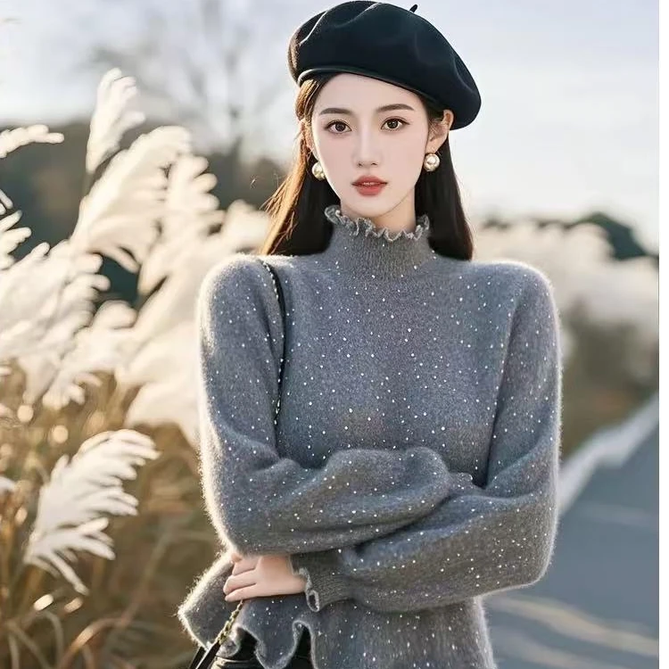 软糯慵懒风灰色亮片木耳边毛衣女2024冬季高领修身韩系内搭打底衫