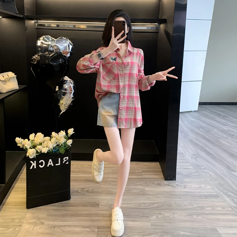 洋气减龄休闲时尚套装女2024秋季红色格子长袖衬衫牛仔短裤两件套