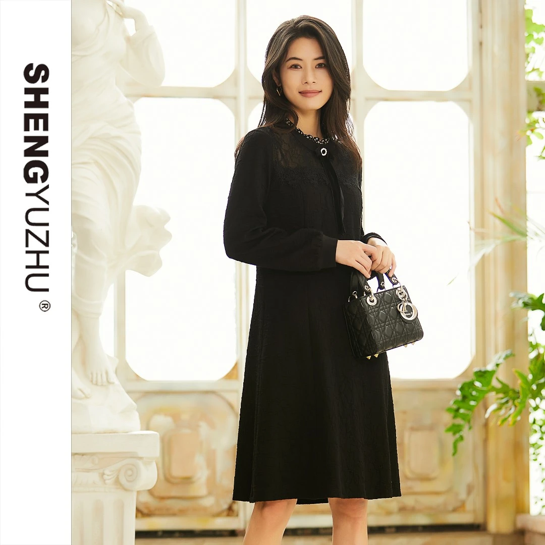 Shengyuzhu/声雨竹2022秋冬新品优雅系列性感蕾丝气质修身连衣裙