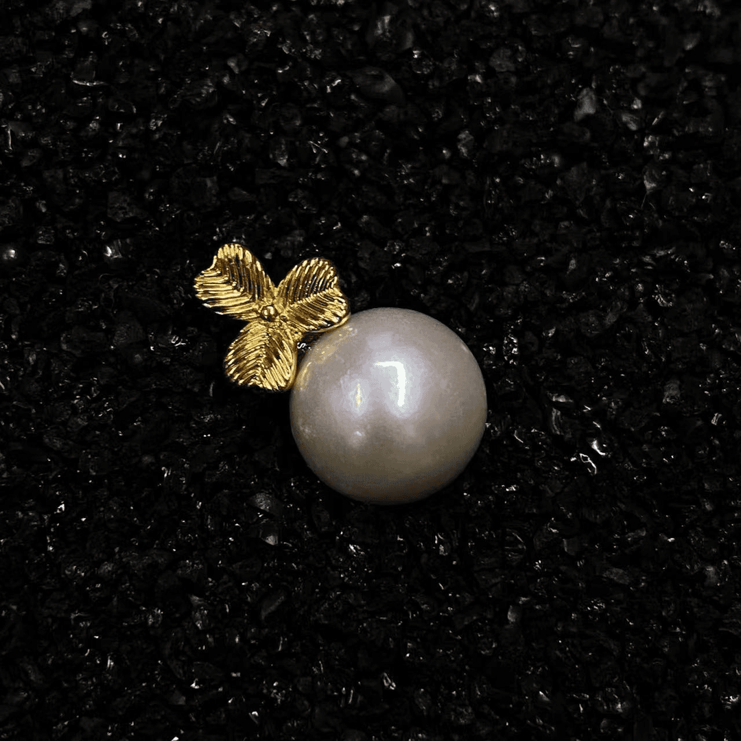 白月光｜18k金天然珍珠三叶草吊坠11mm#1122