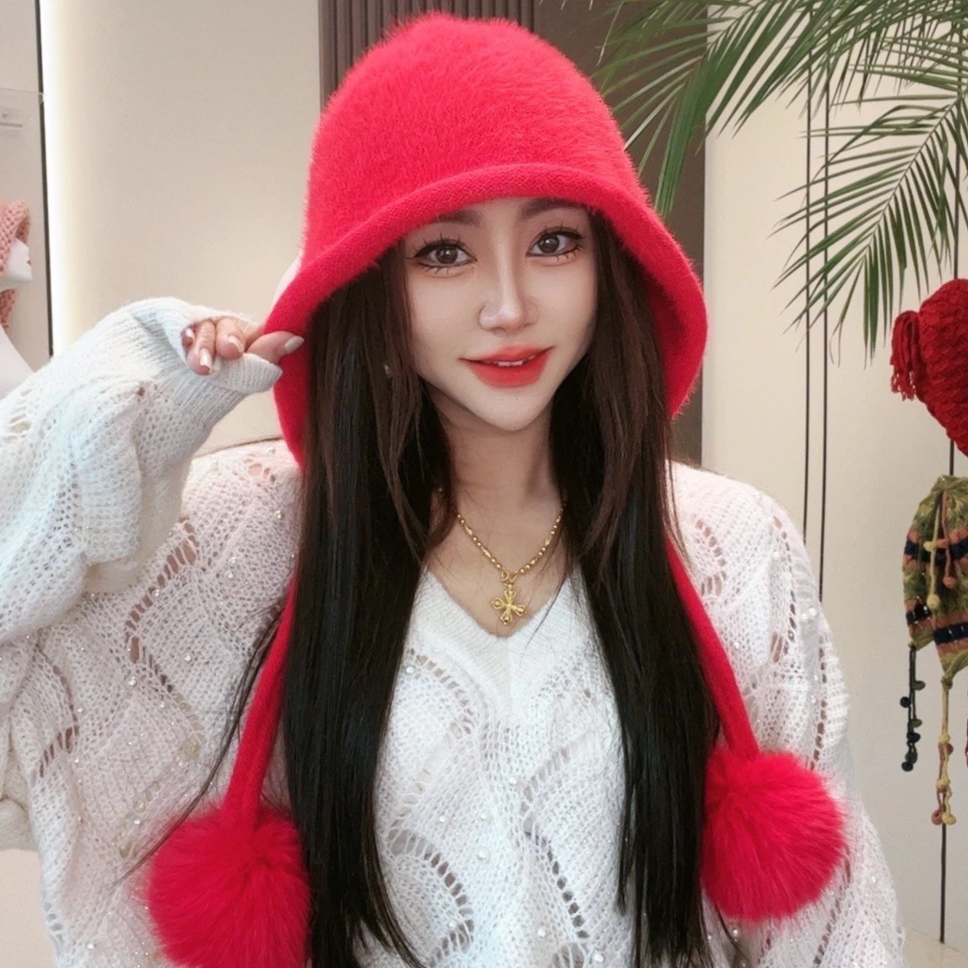 冬季新款毛线针织百搭时尚网红三球辫子帽韩版显脸小编织帽毛绒帽