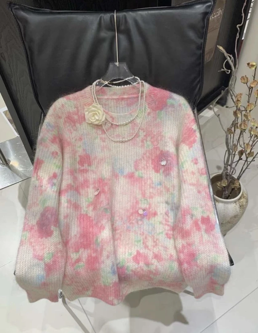 鑫蒂故事粉紫花朵渐变晕染慵懒风毛衣JYE464