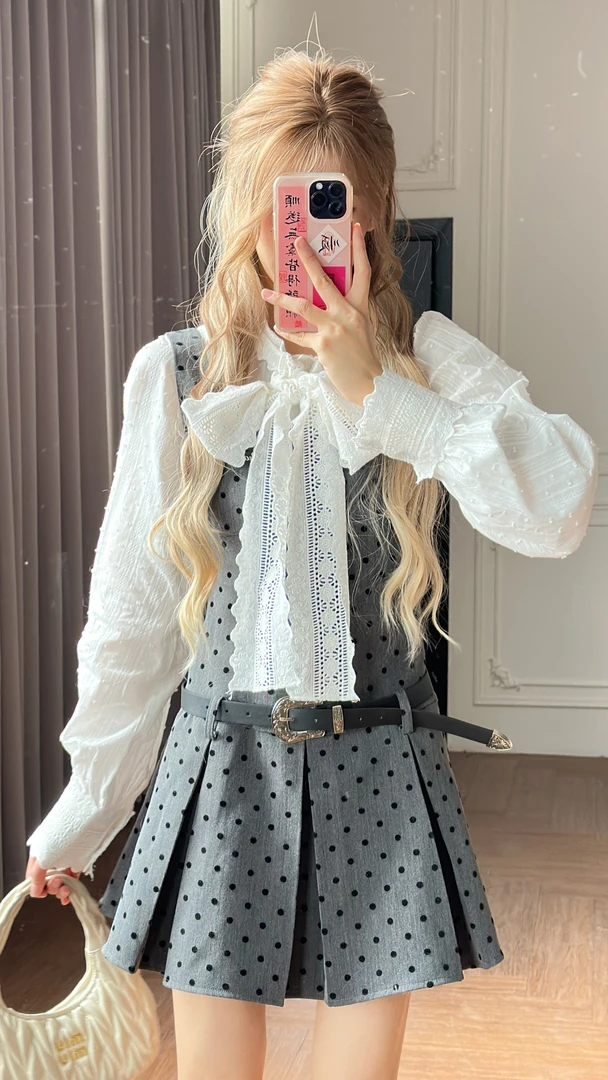 小小仟 灰色波点收腰显瘦吊带连衣裙法式复古花边领结衬衫