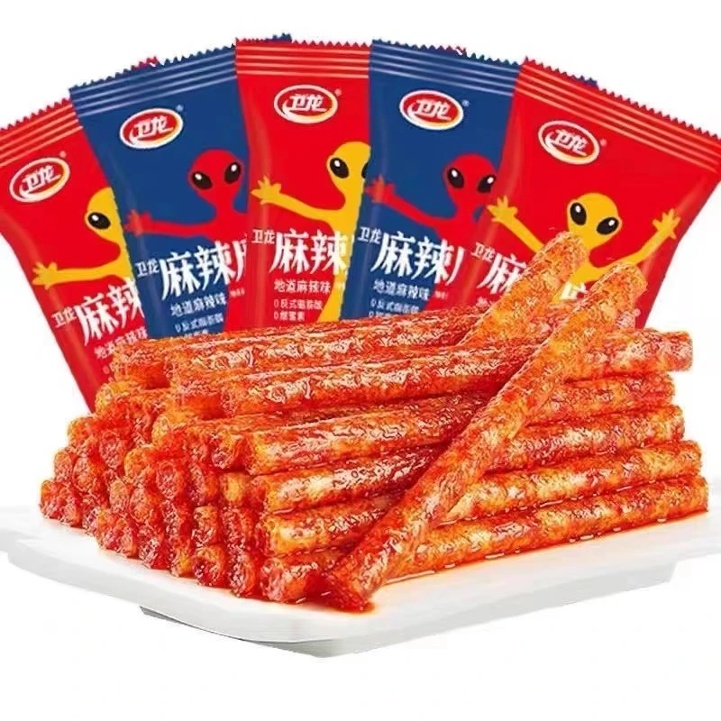 卫龙辣条麻辣棒16g辣条袋装湖南特产怀旧麻辣味零食小吃休闲食品