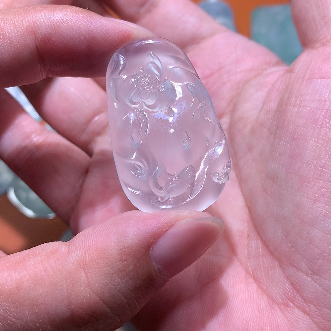 翡翠颈饰未镶嵌莲花牌