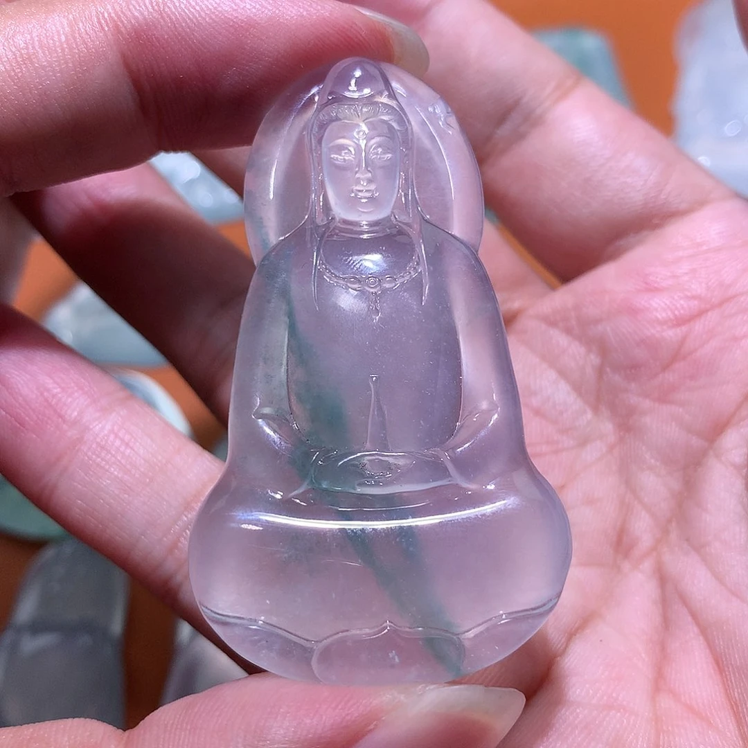 翡翠颈饰未镶嵌观音