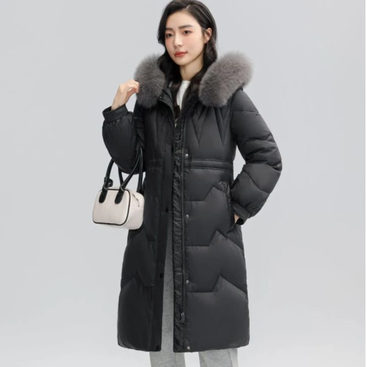 YAYA/鸭鸭长款加厚时尚保暖大毛领冬季羽绒服鸭绒WPF06B0650收腰