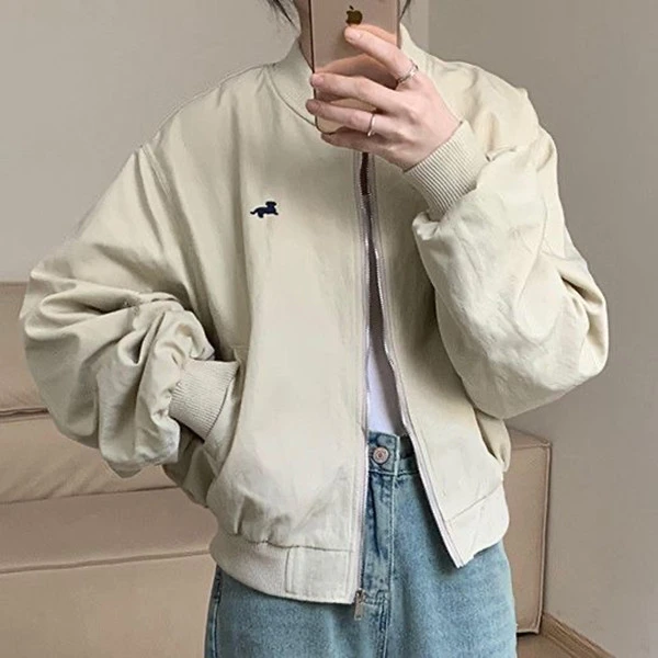 时尚宽松慵懒风春季棒球服2024新款百搭薄款上衣常规款外套长袖女