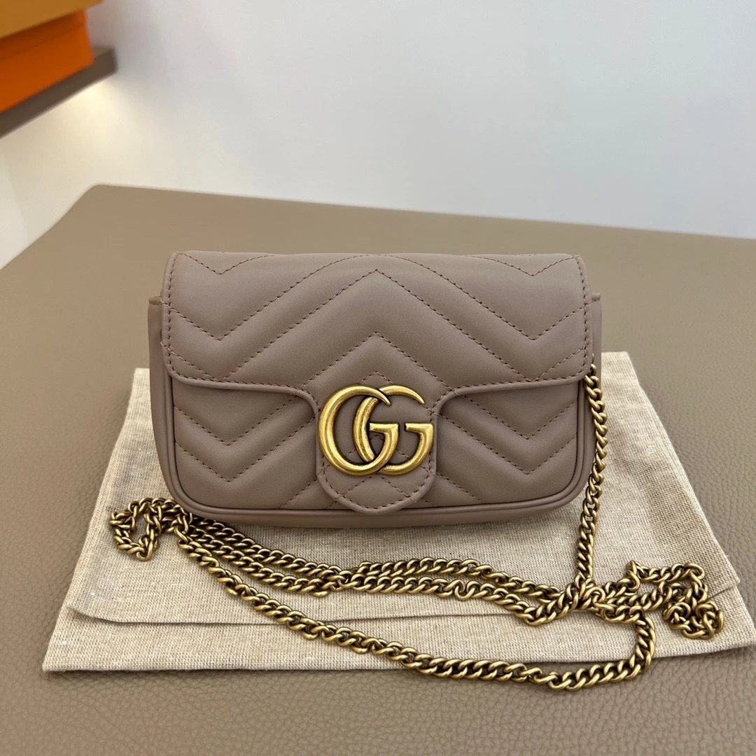 99新 GUCCI/古驰 马蒙奶茶色金扣mini/许可严选