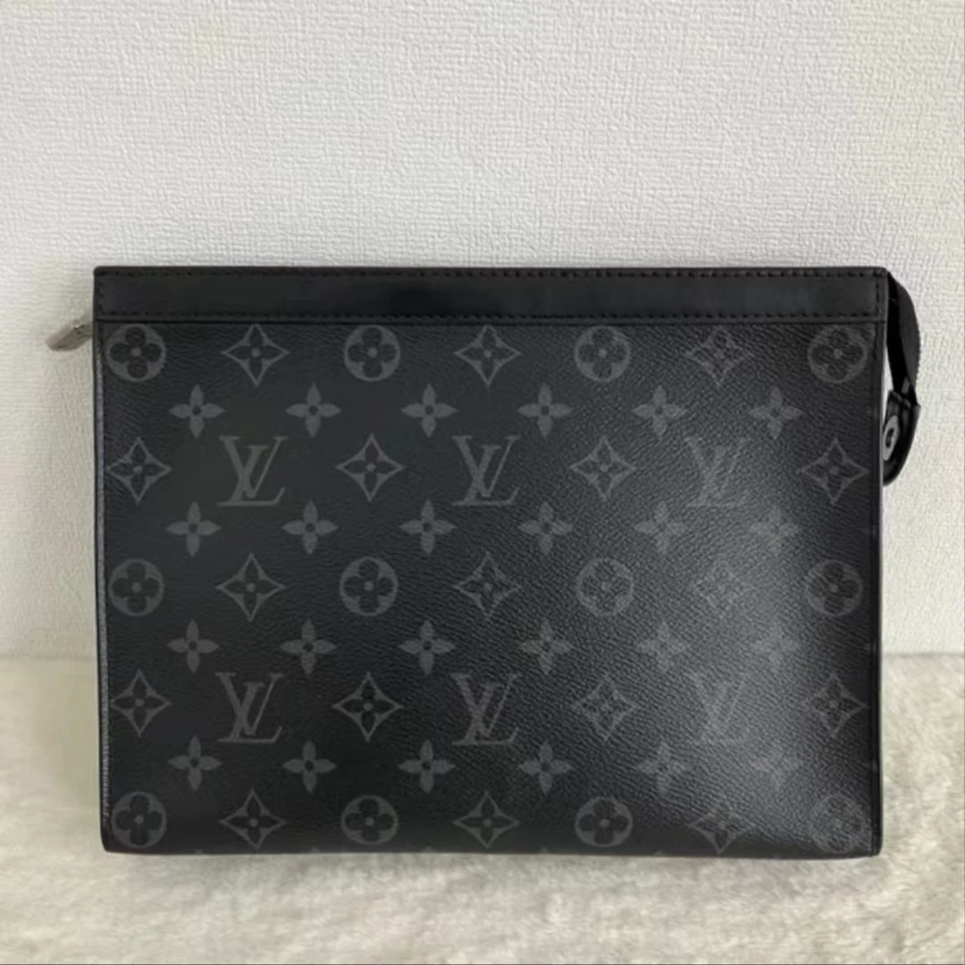 99新 LouisVuitton/路易威登 黑武士老花手拿包/4036